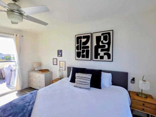 Park Blvd Paradise 303 - King Bed with a Private Spa in San Diego, USA