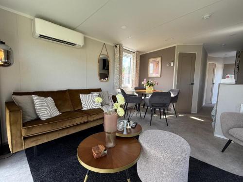 TETchalet met wellness tuin in Koggenland
