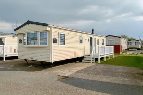 Golden Gate Holiday Centre - Holiday Accommodation 19058