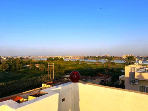 King Nile Luxor – khách sạn tại Al Aqaletah