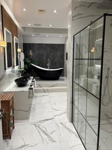 Bluebell House in Roydon