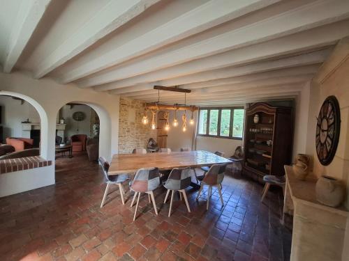 Gîte La Cauvignyere (Gite La Cauvignyere) in 梅濟東卡農