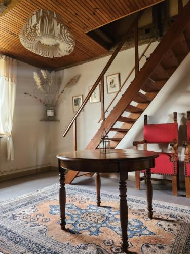 Gite rural La petite Belgique - Lamécourt - 12 personnes - 6 chambres (Gite rural La petite Belgique - Lamecourt - 12 personnes - 6 chambres) in เซด็อง