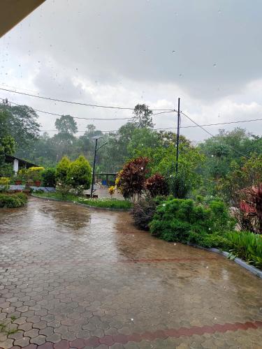 Coffee Estate Stay - Private Room in Kadavanthi