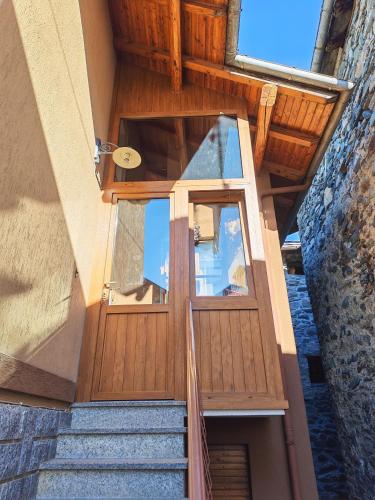 Maemorare - Caratteristico Bilocale in Casetta Indipendente in Challand Saint Anselme