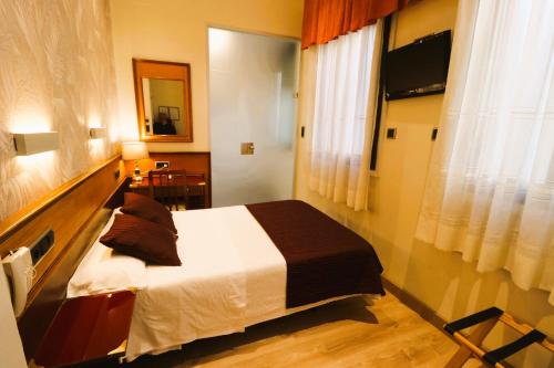 Hostal Hispano - Argentino Gran Vía, Madrid (fotografie 6)