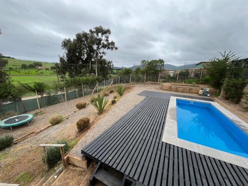 Maitencillo, amplía y cómoda casa, con piscina y hot tub (Maitencillo, amplia y comoda casa, con piscina y hot tub) in Rungue