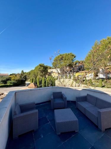 T3 haut de villa avec terrasse à Roquefort-la-Bédoule proche Cassis - Location saisonnière - Roquefort-la-Bédoule