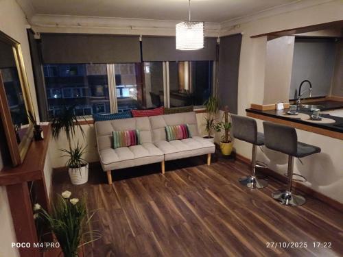 Open space studio in Shawlands near Burrell Collection