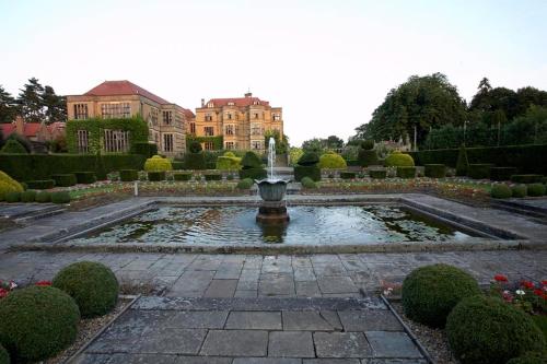 Fanhams Hall Exclusive Collection - image 8
