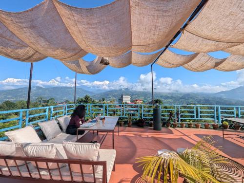 A szálláshely kívülről, Indralok Hotel and Sky Garden in Lakhnath