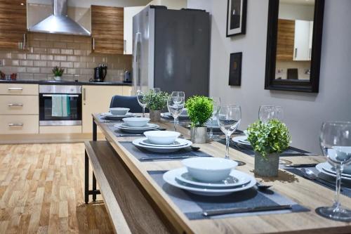 STARR SUITE 6 Bedrooms, 6 Bathrooms, Liverpool (photo 5)