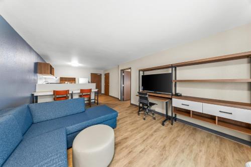 Everhome Suites Ontario – Ontario, CA