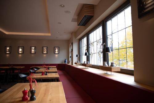 Restaurant, Hotel Herrnbrod & Standecke in Dreieich