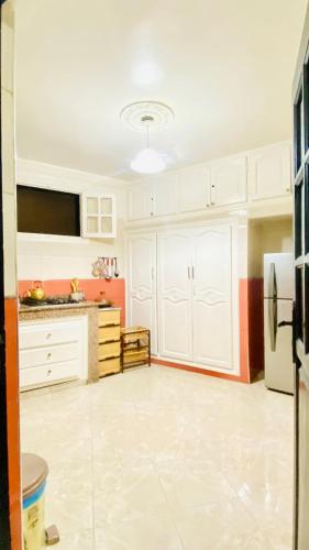 Charment appartement Au centre ville, internet Fibre, canal plus, chaînes internationales (Charment appartement Au centre ville, internet Fibre, canal plus, chaines internationales) in 엘 마시라