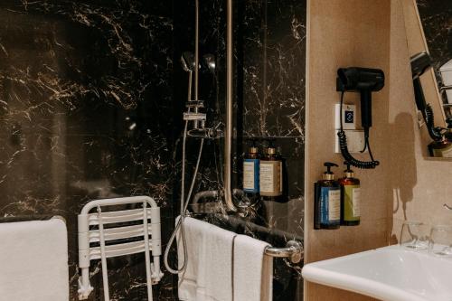 Hotel Pax Atocha - image 2