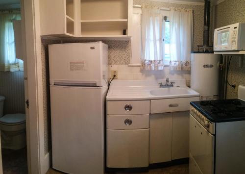 Hearthside Village Cottage Motel In Bethlehem Nh Room Deals