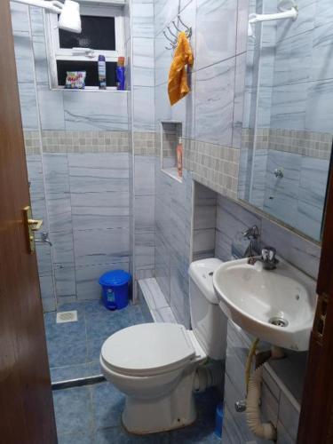 Badezimmer, Chill Spot Meru in Meru