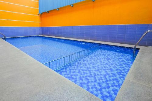 Swimming pool, Townhouse Oak Serenity Beach Vanur in Pondicherry