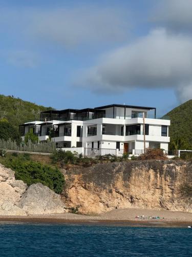 Forti Villa C in Westpunt