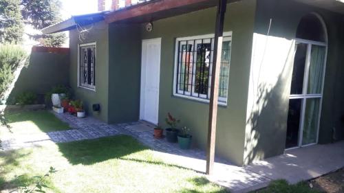 Casa amplia en zona punta mogotes