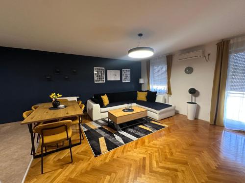 Apartman Centar - Apartment - Valpovo