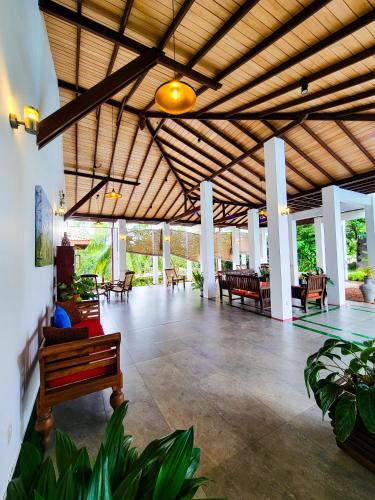 Silent Garden Ayurveda Health Resort in Kirantidiya