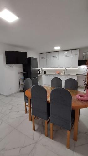 Iekārtas, Apartament I Na Słonku (Apartament I Na Slonku) in Wopity