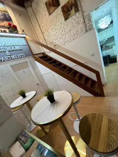 セビリア Airbhouse Private Rooms & Apartments 2つ星 ゲストハウス 外観