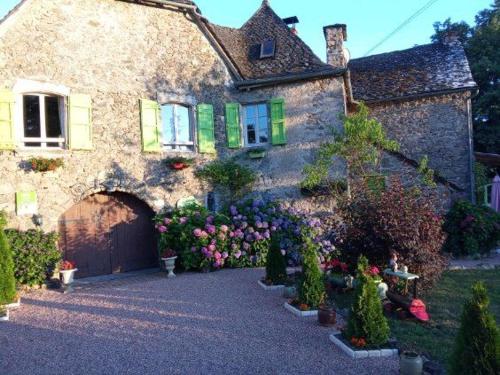 Manoir Les Hortensias in 布朗多內
