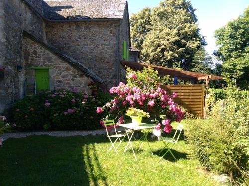 Manoir Les Hortensias in 布朗多內