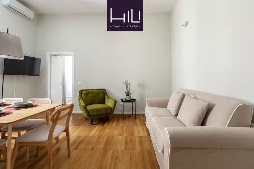 Casa Gracchi by Hili