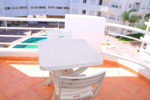 BOUZNIKA Appartement avec piscine in 보우즈니카