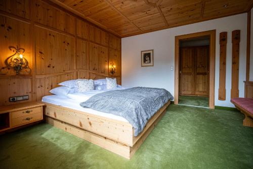 die AlpenRose Room Type - Deluxe Double Room