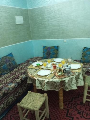 Maison D'hote Chez La Famille in Tamellalt