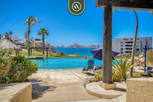Beachfront Condo with Amazing View to the Sea