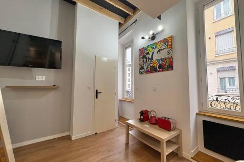 Cosy et Charmant 5min métro Gare Oullins - Location saisonnière - Oullins-Pierre-Bénite