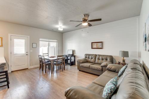 25 Mi to Cedar Breaks: Unit w/ Furnished Patio! – khách sạn tại Thanh Pho Cedar