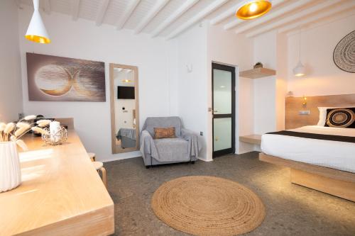 Mykonos Double Luxury Suites Collection-With External Hot spa Adults only Room Type - Deluxe King Room