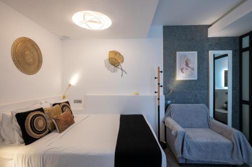 Mykonos Double Luxury Suites Collection-With External Hot spa Adults only Room Type - Deluxe King Room