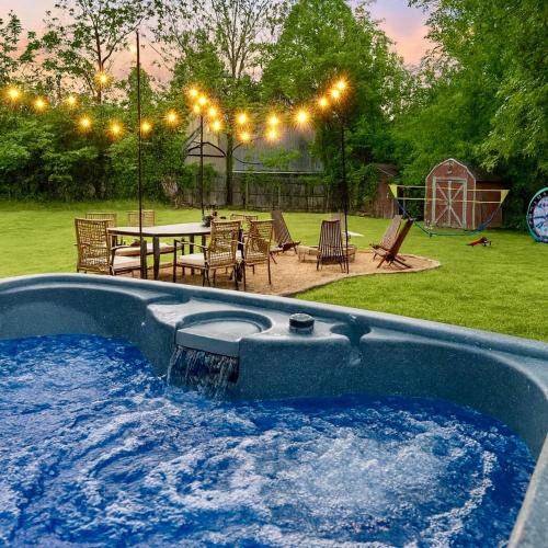 Facilities, Quiet NRG Retreat | Hot Tub • Gameroom • Firepit in Oak Hill (WV)
