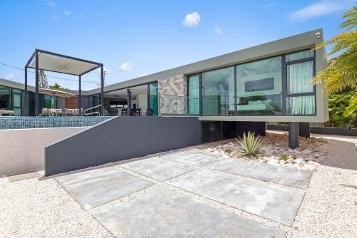 Villa Sea View Luxury in Marie Pampoen