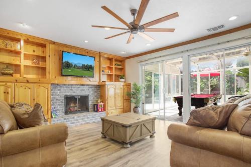 Charming Villa with Backyard Oasis Close to Beach in ลากูนาฮิลส์ (CA)