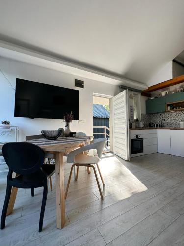 Belgrade River house Grana 5-Star Single Room restaurant