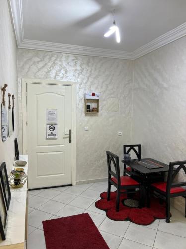 Modern 2-Bedroom Apartment in Agadir Family Stay Fiber WiFi 5 Guests in 벤세르고