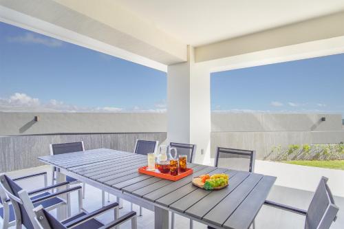 Phenomenal 3 bedroom condo Encantame Tower E 101