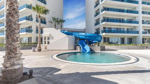 Breathtaking 3 bedroom condo Encantame Towers Velero 1801