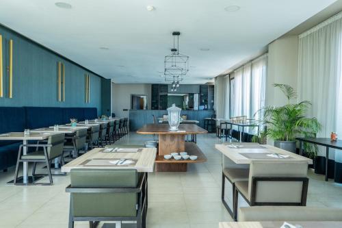 C07- Hotel - Apartment- Luxury Hotel Flat - Terrace in Anfa