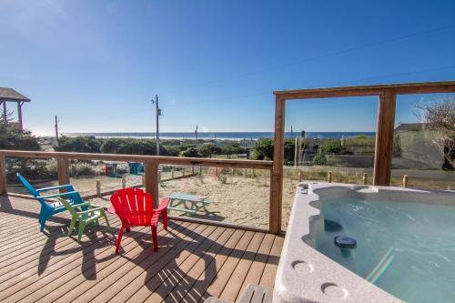 Ocean Views and Short Walk to Sandy Beach! Changes in Attitude in Bayshore (OR)