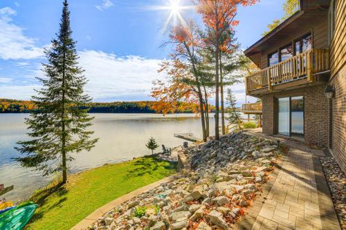 . All-Season Adventures! Chicaugon Lakefront Gem